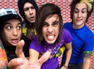 Pierce the Veil, Sum 41 tour hits El Paso Monday