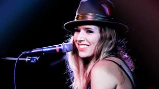 ZZ Ward