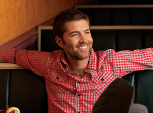 Josh Turner in Las Vegas promo photo for Live Nation Mobile App presale offer code