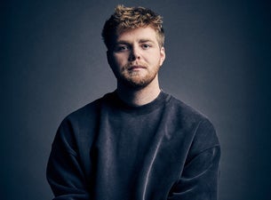 Alex Warren