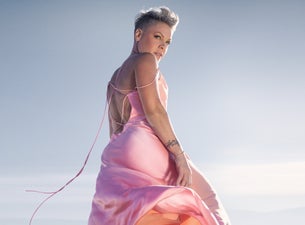 Pink flies her Summer Carnival into Houston at Minute Maid Park